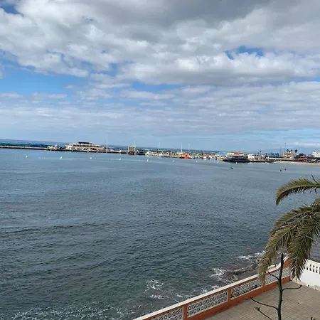 Paseo Maritimo, Cristianos Over The Sea Free Wifi Апартаменты Арона